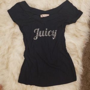 JC logo Navly blue off the shoulder